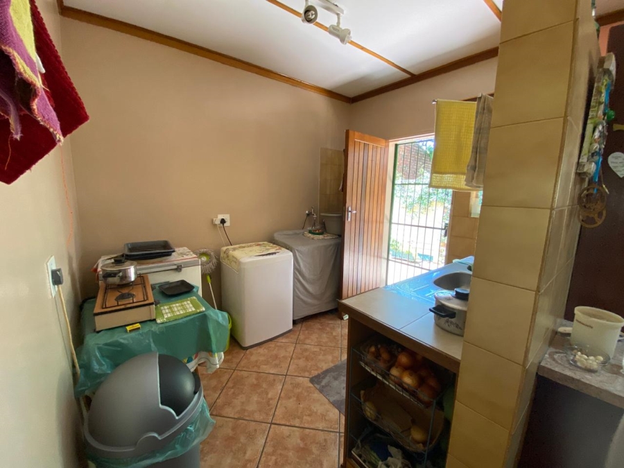 4 Bedroom Property for Sale in Kannoniers Park North West